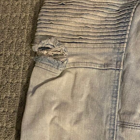 Decoy Moto Thrashed Jeans Holes Stains Size 32X32 - Picture 4 of 6